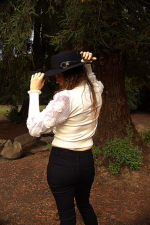 GRACIA Floral Sleeve Top - Image 3