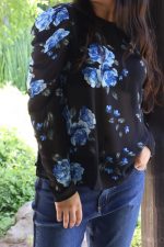 Floral Ruched Blouse ZOE AND CLARIE - Image 2