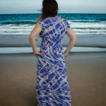 Abstract V Neck Sleeveless Maxi Dress with Slit Color Royal Blue - Image 2