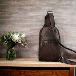 Leather sling pack - Image 2