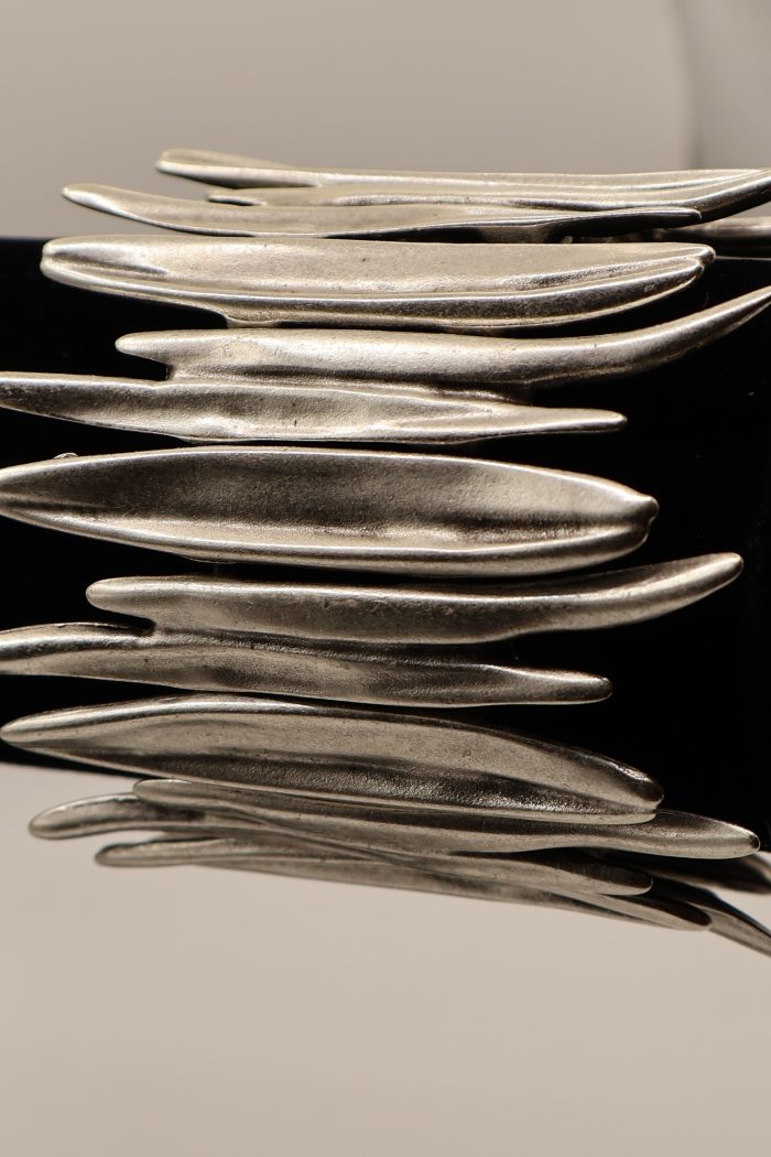 artisan stretch spiked bracelet - Image 3