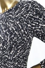 Print round neck, three-quarter sleeve Bodycon Dress - Image 4