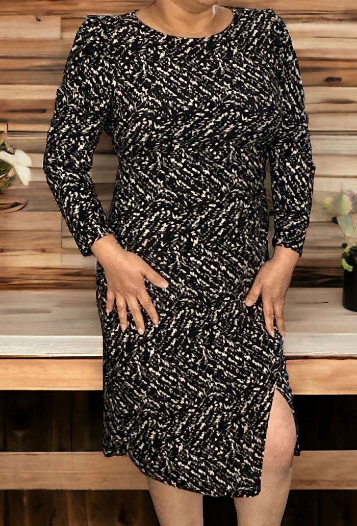 Print round neck, three-quarter sleeve Bodycon Dress - Image 2