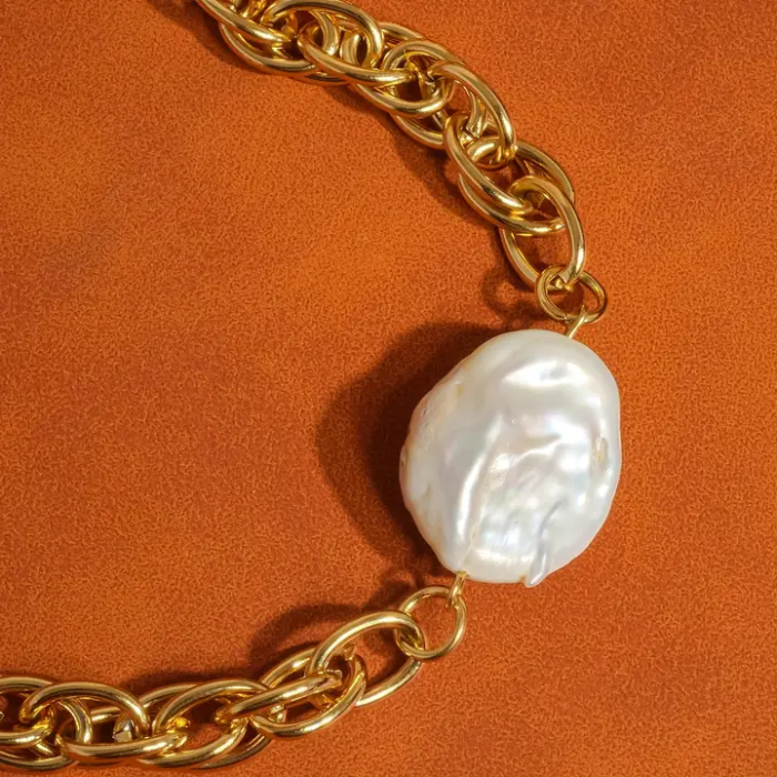 Loan 18K Non-Tarnish Bold Pearl Chain Necklace - Image 1
