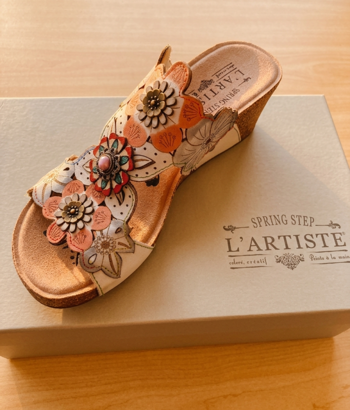 L'Artiste Pretty Petals – Hand-Painted Leather Wedge - Image 1