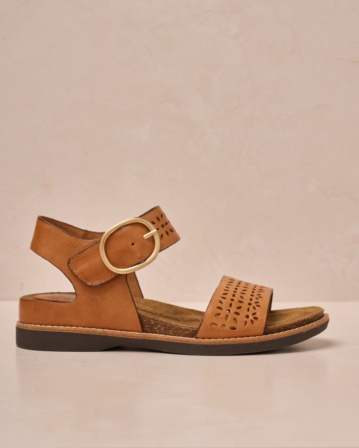 Söfft Bali III Metallic Leather Sandal in Gold - Image 1