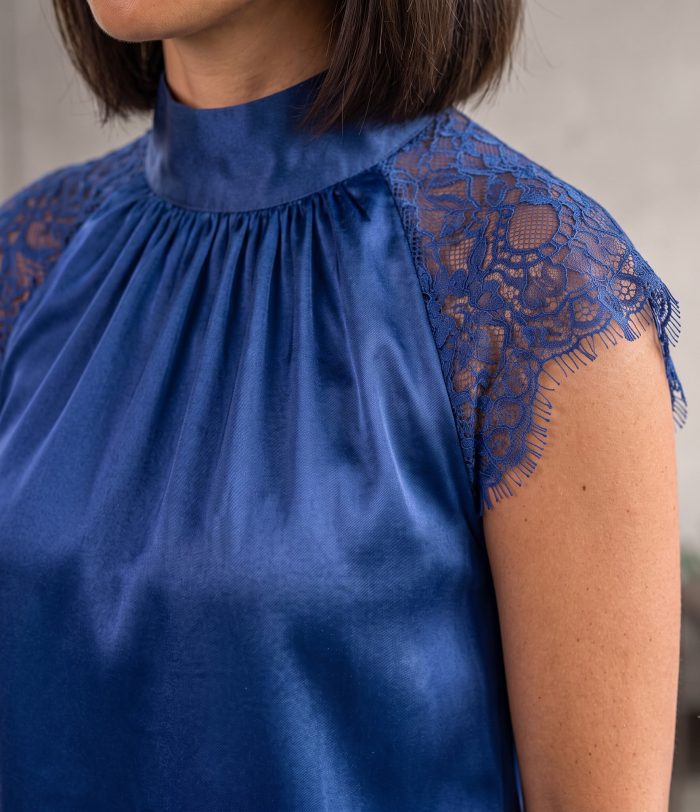 GRACIA Satin and Lace Blouse. - Image 1