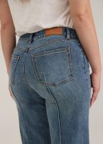 FDJ French Dressing Jeans Mid Rise Pleated Wide Gaucho Denim, Dark Wash - Image 5