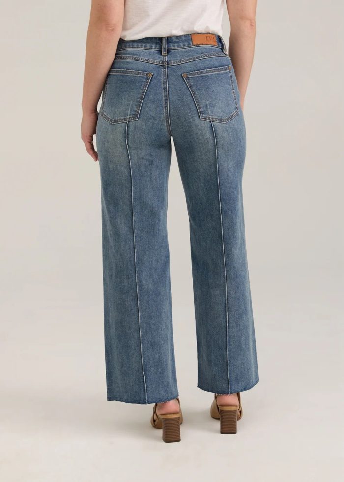FDJ French Dressing Jeans Mid Rise Pleated Wide Gaucho Denim, Dark Wash - Image 3